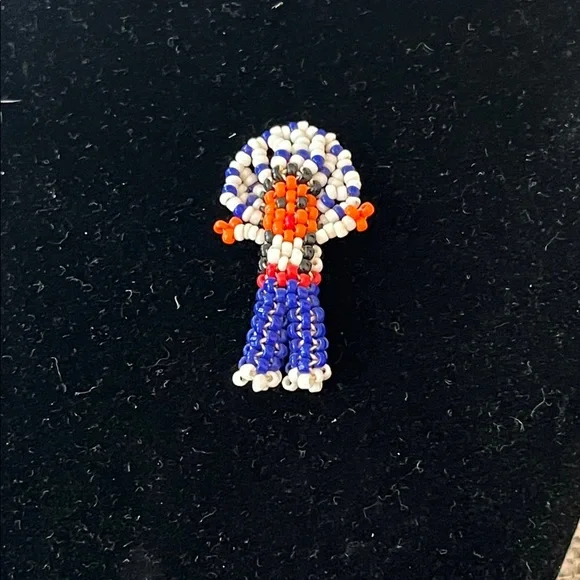 Native American Colorful Beaded Pendant - Picture 2 of 4